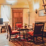 Kale Cappadocia 招待所 乌奇希萨尔