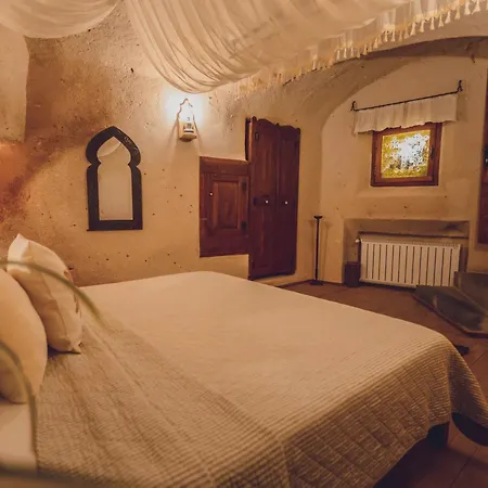 Kale Cappadocia בית הארחה אוצ'יסר