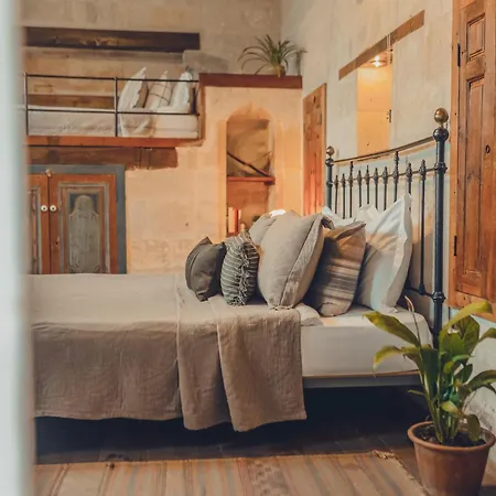 בית הארחה Kale Cappadocia אוצ'יסר